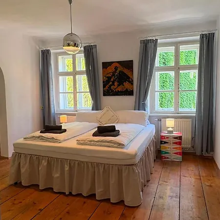 Villa Schloss Hollenburg Aparte *