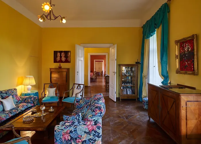 Schloss Hollenburg Aparte Krems