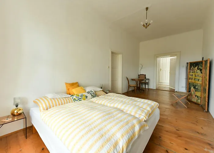 Schloss Hollenburg Aparte Villa *