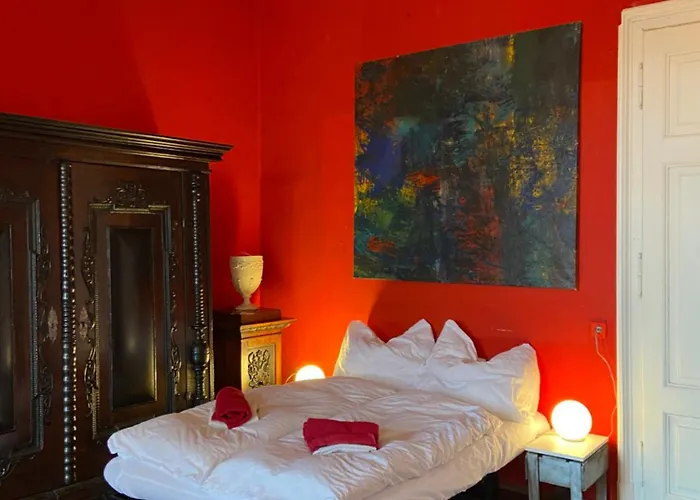 Villa Schloss Hollenburg Aparte