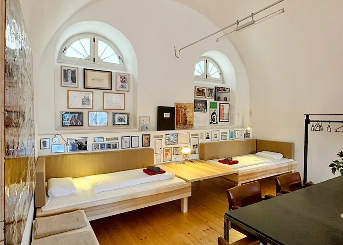 Schloss Hollenburg Aparte Villa *