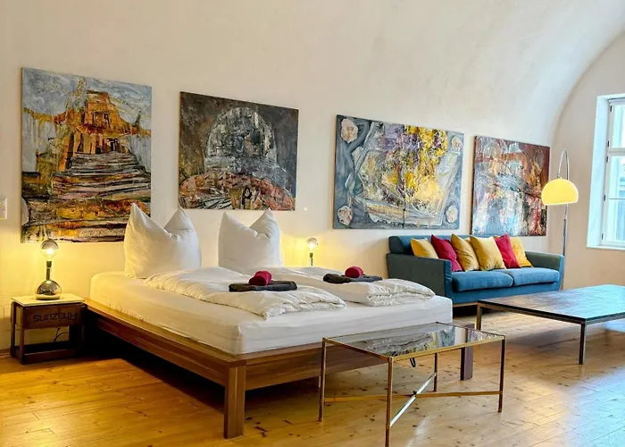 Villa Schloss Hollenburg Aparte