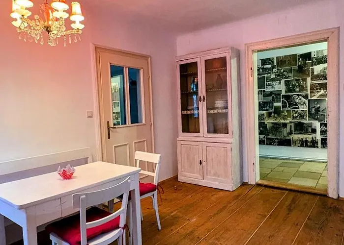 Schloss Hollenburg Aparte Villa